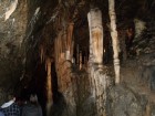 Vörös-tói barlang - cseppkőképződmények