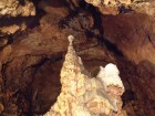 Vörös-tói barlang - egy élő, 19 m-es cseppkő, a Csillagvizsgáló